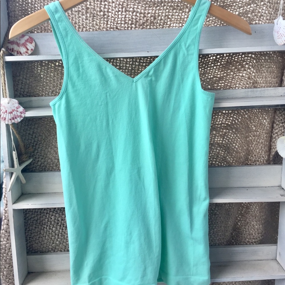 Mint green top